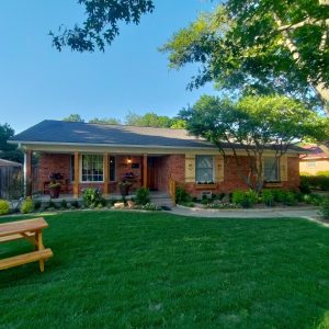 Shutters in Dallas, TX